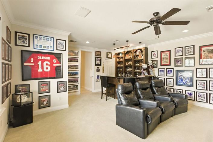 Image No.48-5 Bed Property for sale