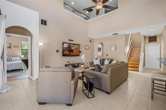 Image No.22-4 Bed Property for sale