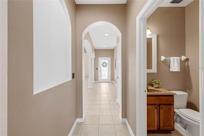 Image No.7-4 Bed Property for sale