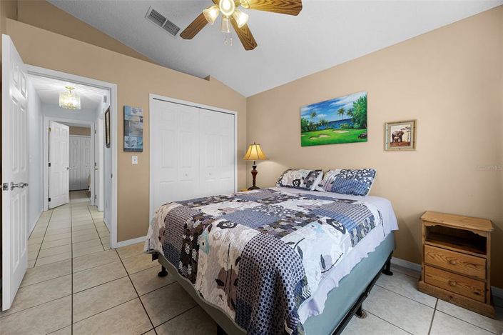 Image No.16-3 Bed Property for sale