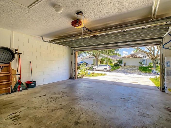 Image No.27-3 Bed Property for sale