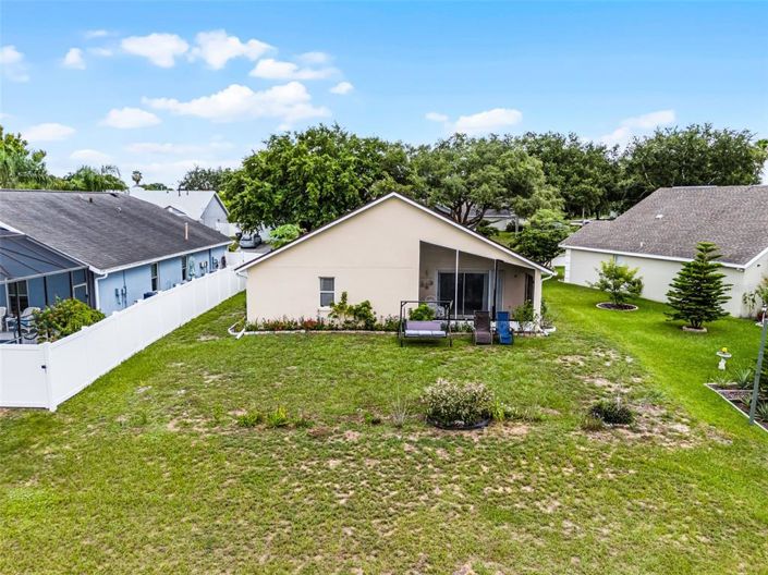 Image No.30-3 Bed Property for sale