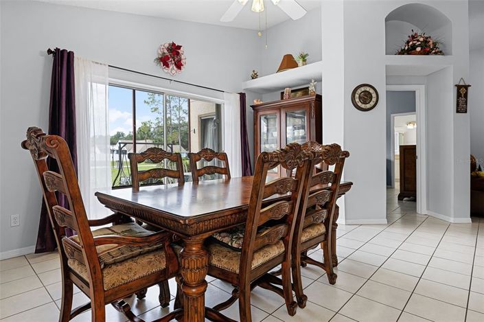 Image No.9-3 Bed Property for sale