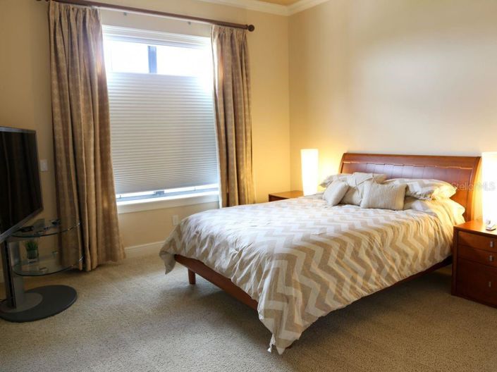 Image No.29-5 Bed Property for sale