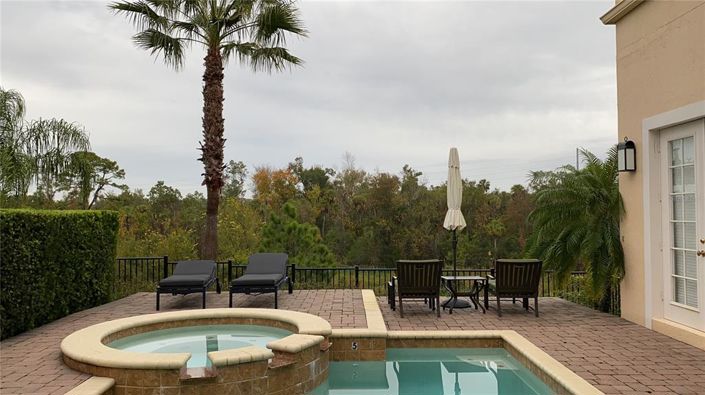 Image No.32-5 Bed Property for sale