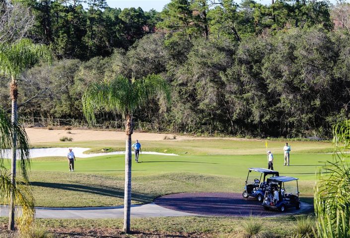 Image No.40-5 Bed Property for sale