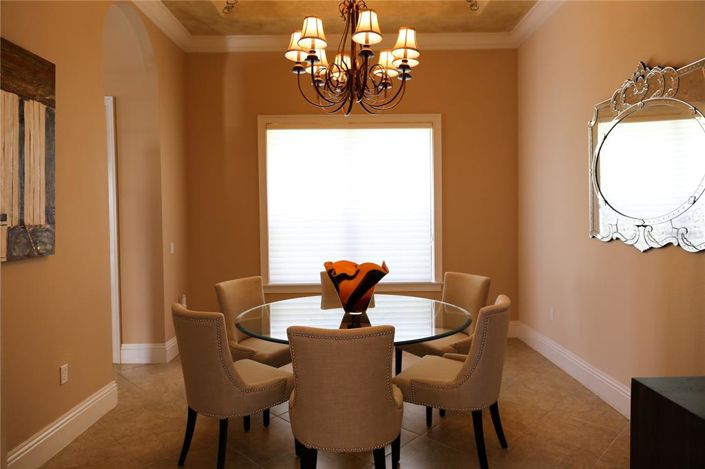 Image No.61-5 Bed Property for sale