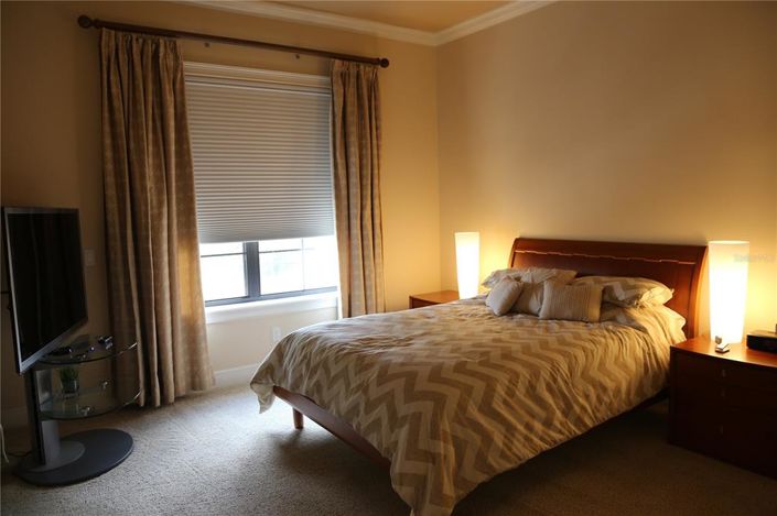 Image No.62-5 Bed Property for sale