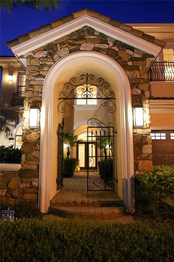 Image No.74-5 Bed Property for sale