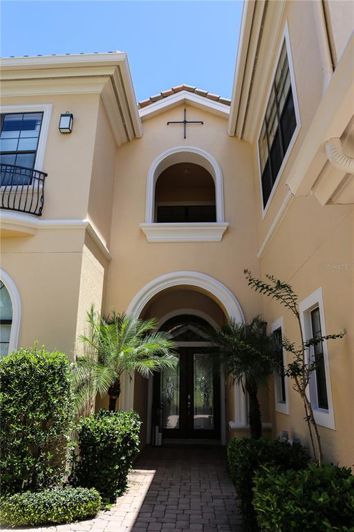 Image No.81-5 Bed Property for sale