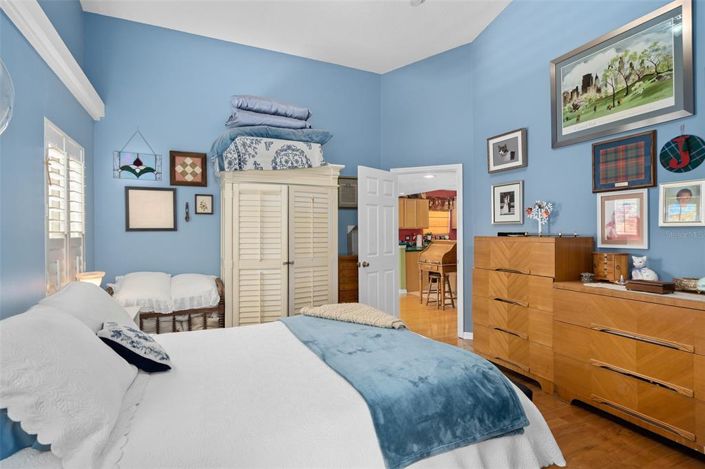 Image No.15-3 Bed Property for sale