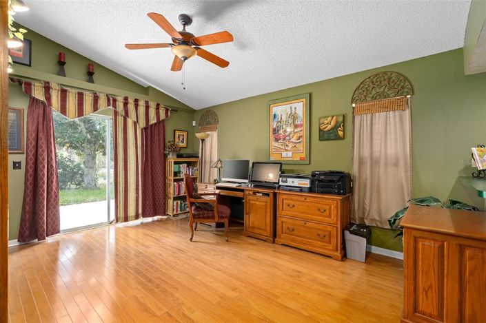 Image No.7-3 Bed Property for sale