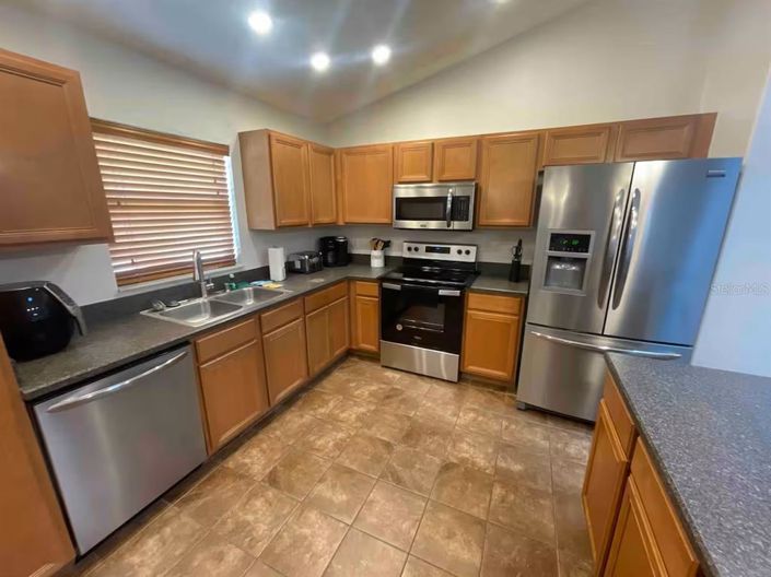 Image No.5-Propriété de 5 chambres à vendre à Kissimmee