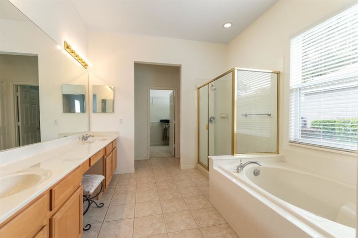 Image No.8-Propriété de 4 chambres à vendre à Windermere