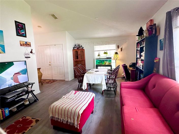 Image No.3-3 Bed Property for sale