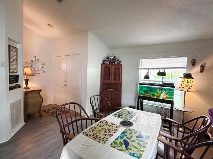 Image No.5-3 Bed Property for sale