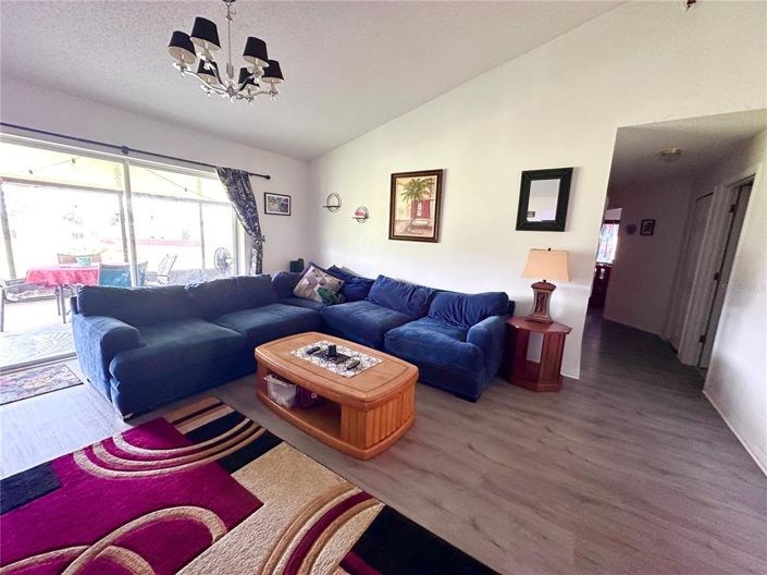 Image No.6-3 Bed Property for sale