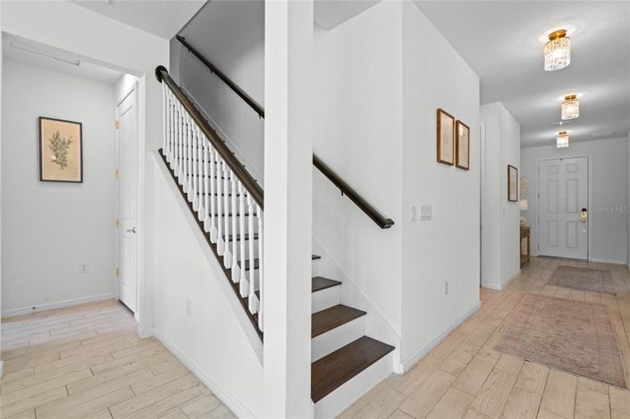 Image No.4-4 Bed Property for sale