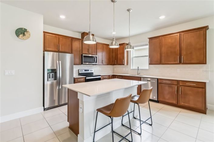 Image No.9-4 Bed Property for sale