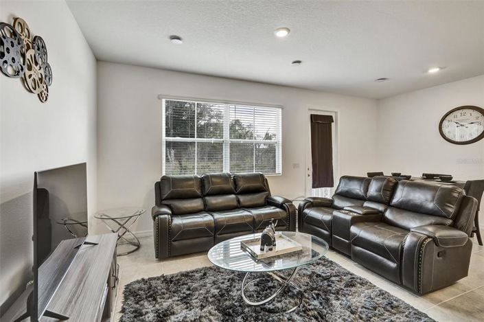 Image No.5-3 Bed Townhouse for sale