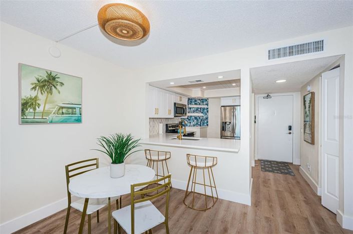 Image No.4-1 Bed Property for sale