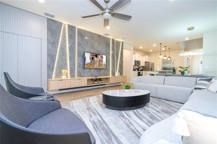 Image No.34-7 Bed Property for sale