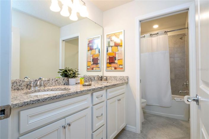 Image No.61-7 Bed Property for sale