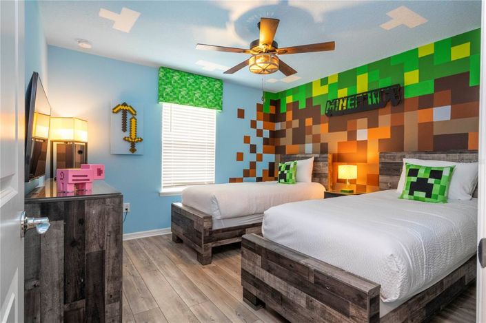 Image No.63-7 Bed Property for sale