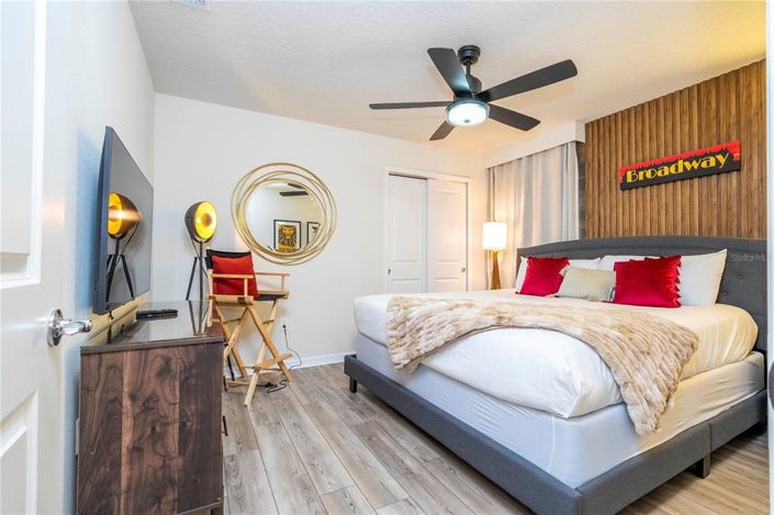 Image No.69-7 Bed Property for sale