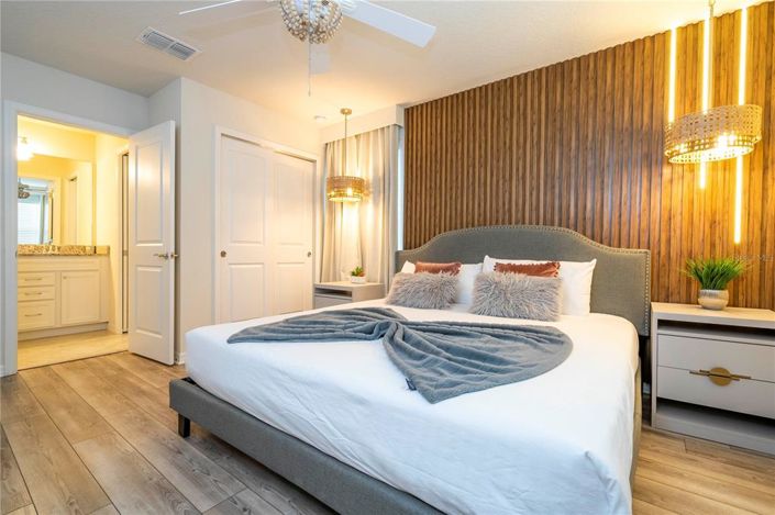 Image No.84-7 Bed Property for sale