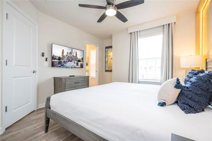 Image No.91-7 Bed Property for sale