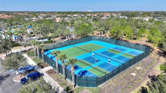 Image No.78-7 Bed Property for sale