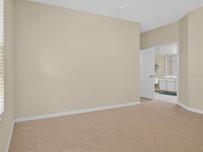 Image No.20-3 Bed Property for sale