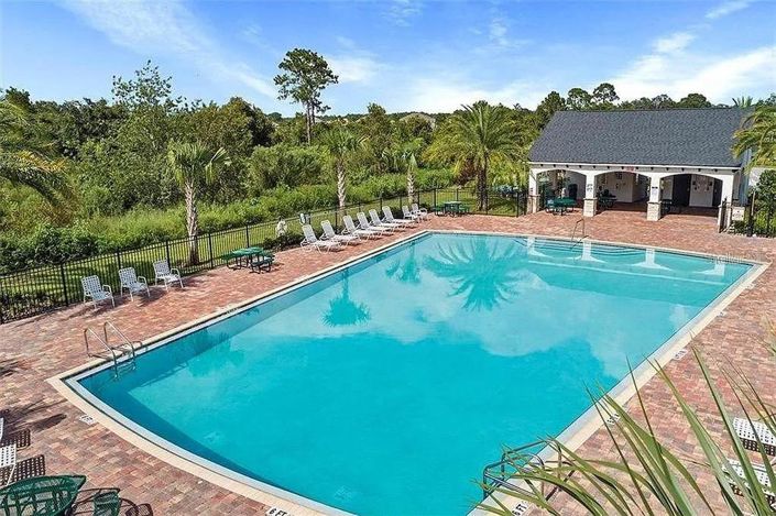 Image No.22-4 Bed Property for sale