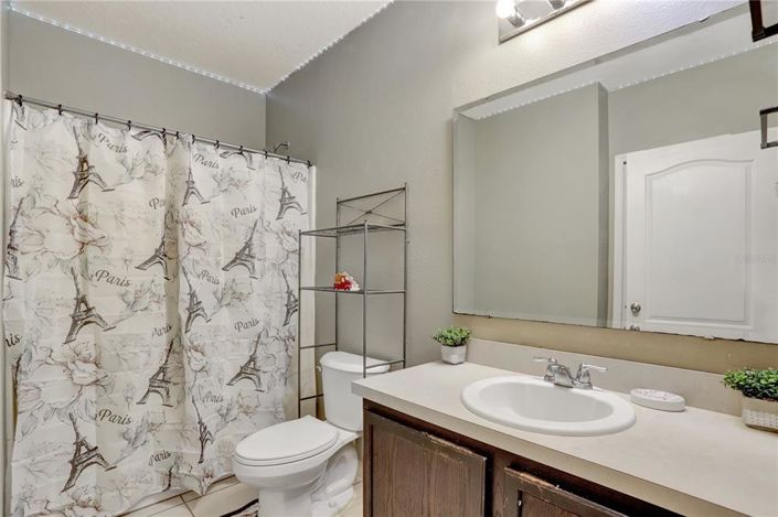 Image No.22-3 Bed Property for sale