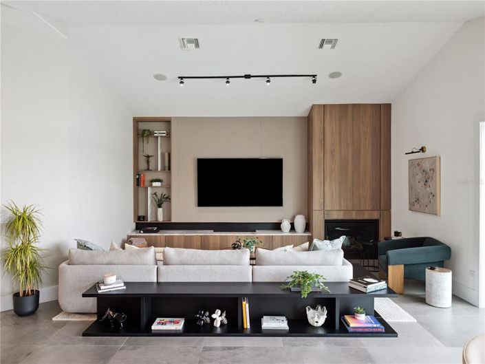 Image No.13-4 Bed Property for sale