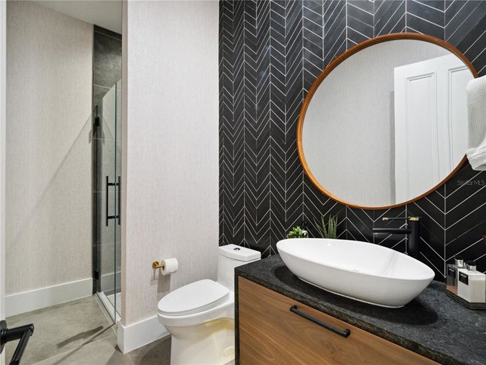 Image No.19-4 Bed Property for sale