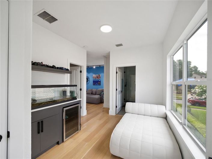 Image No.28-4 Bed Property for sale