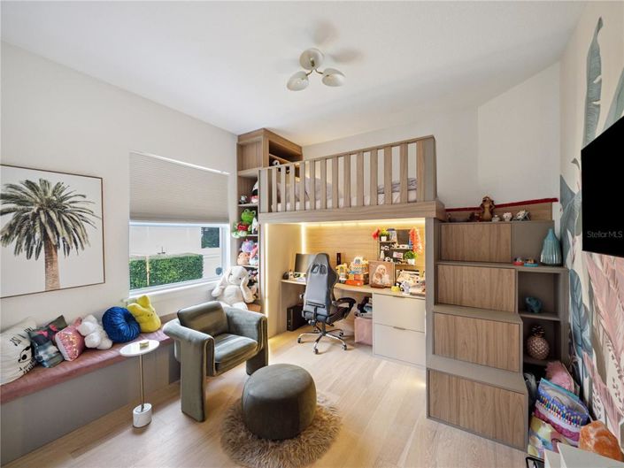 Image No.31-4 Bed Property for sale