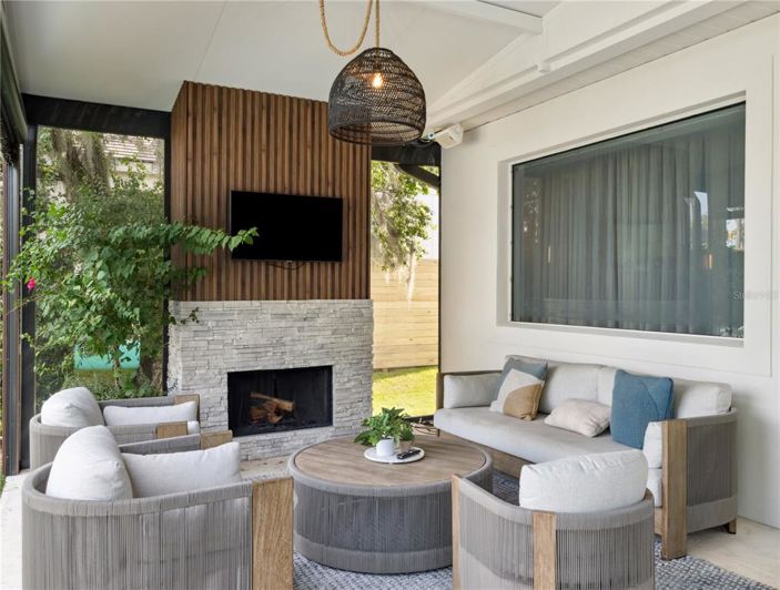 Image No.35-4 Bed Property for sale