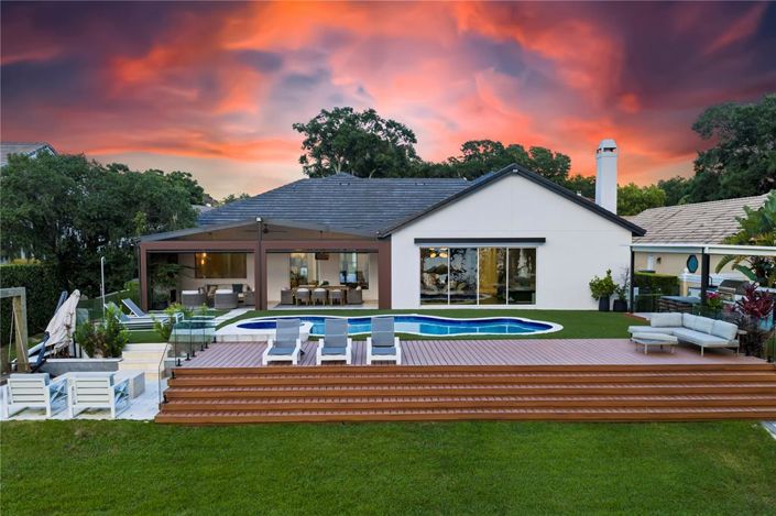 Image No.45-4 Bed Property for sale