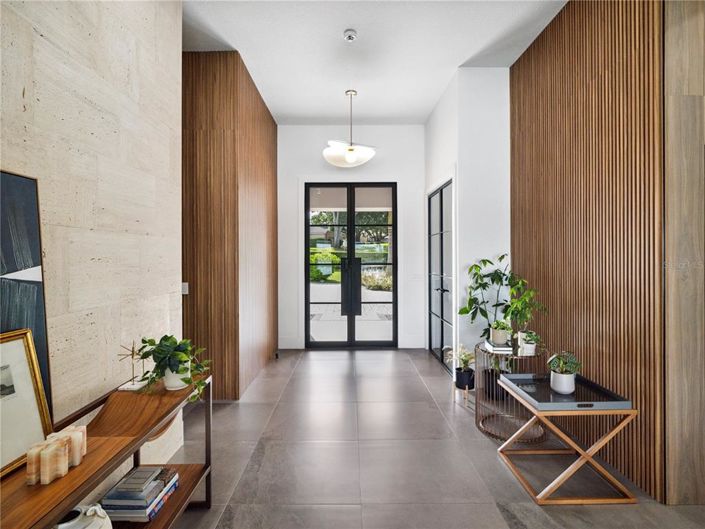 Image No.5-4 Bed Property for sale