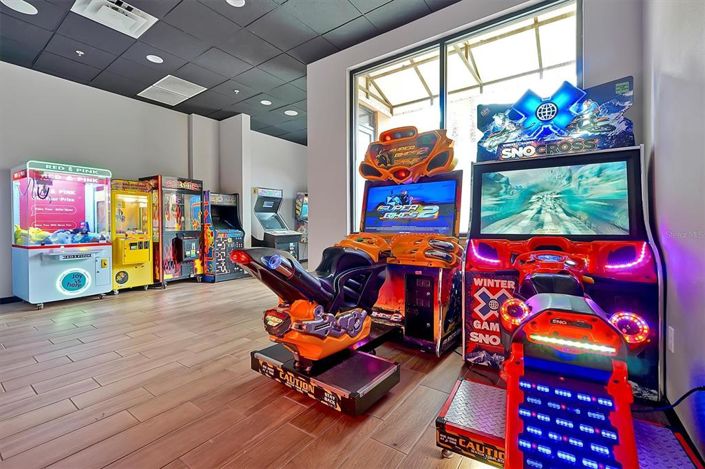 Image No.55-2 Bed Townhouse for sale