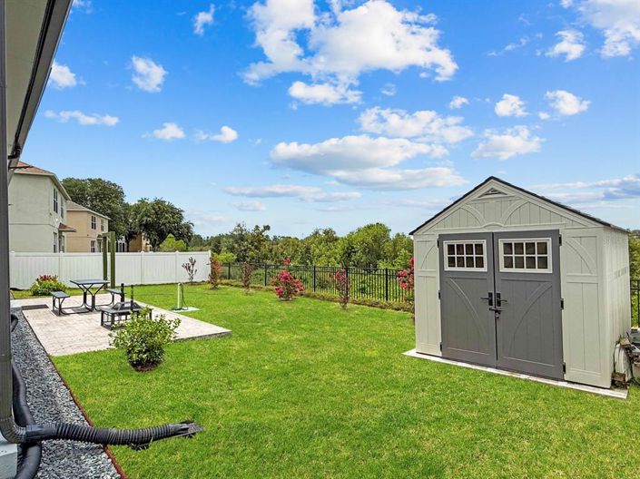 Image No.26-5 Bed Property for sale