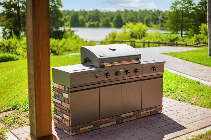 Image No.45-5 Bed Property for sale