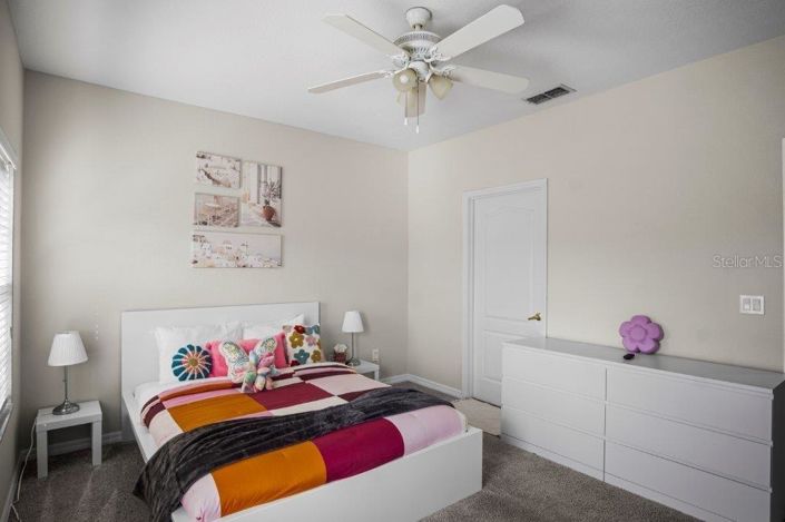 Image No.24-4 Bed Townhouse for sale