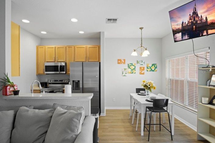 Image No.38-4 Bed Townhouse for sale