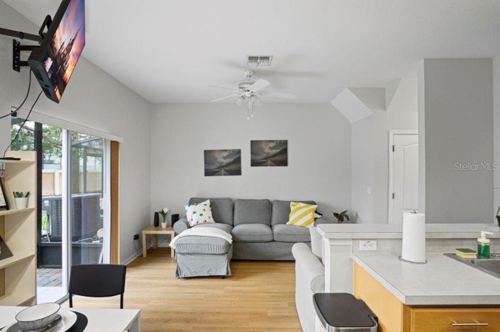 Image No.41-4 Bed Townhouse for sale