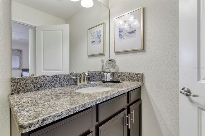 Image No.34-6 Bed Property for sale