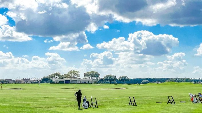 Image No.61-6 Bed Property for sale